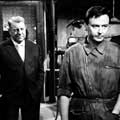 Jean Gabin et Maurice Biraud dans Mélodie en sous-sol