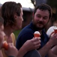 Comment plonger dans la vie d'un serial killer sans refaire <em>Faites entrez l'accusé</em> ? Explications de Justin Kurzel et Daniel Henshall, respectivement réalisateur et acteur des <em>Crimes de Snowtown</em>.