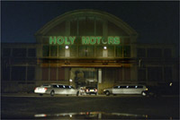 Holy Motors, en compétition au 65e Festival de Cannes