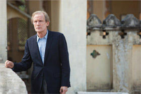 Bill Nighy dans Indian Palace de John Madden