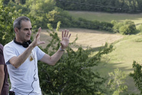 Olivier Assayas sur le tournage d'Après mai