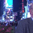 Marcel Ophuls, 85 ans, cinéaste, fils de cinéaste, regarde la caméra en face et dit je. Il publie des mémoires qui sont audiovisuelles : <em>Un voyageur</em> est une traversée de l’histoire du XXe siècle...